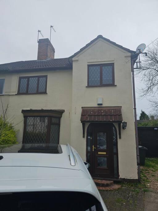 Quiet Family Home Tettenhall Kültér fotó